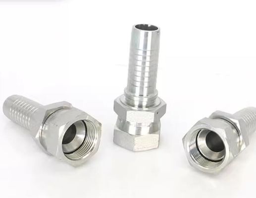 Fil Jic en acier inoxydable en pièce unique Crimping pour une connexion féminine de tuyau hydraulique