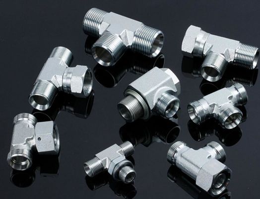 Adaptateur de tuyaux raccords hydrauliques avec joint en caoutchouc et connexion en tôle galvanisée