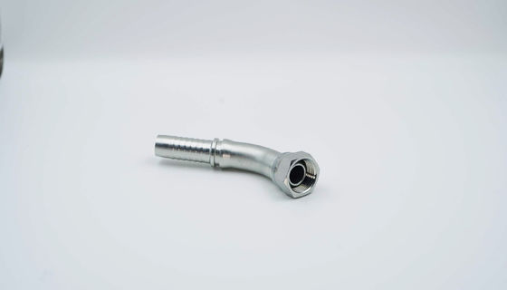 Résistants hydrauliques personnalisés pour tuyaux en acier inoxydable à JIC/SAE/ Bsp/NPT/Npsm/Orfs