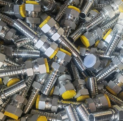 Jic Standard Pipe Lines Connecter les raccords de tuyaux hydrauliques en acier inoxydable pour les tuyaux féminins