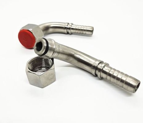 Métrique de connexion féminine 90 degrés fil interne 24 degrés cône avec joint O-ring 20591